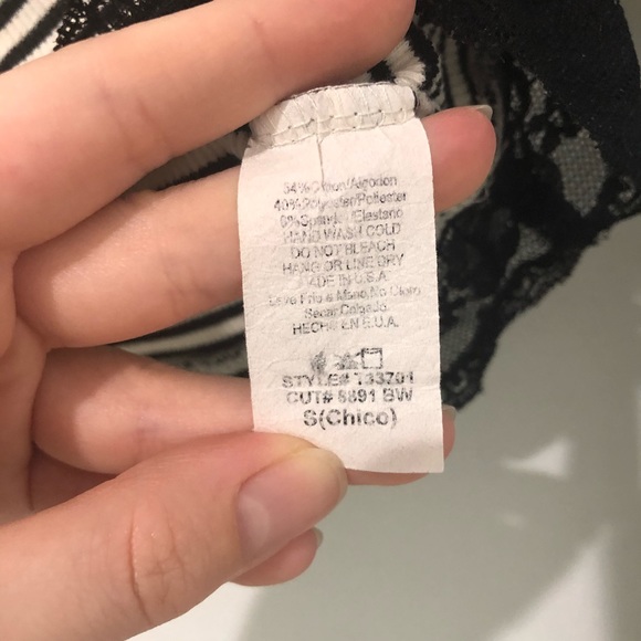 Black & White Long Sleeve Lacey Crop Top Mind Code - Picture 4 of 5